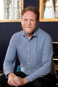 Neville&nbsp;Quinlan